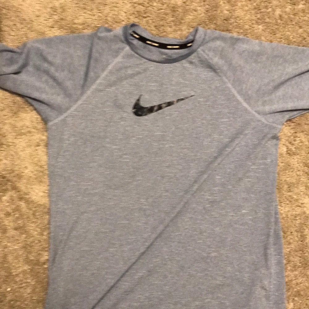 Nike dri-fit swim shirt XL  kids